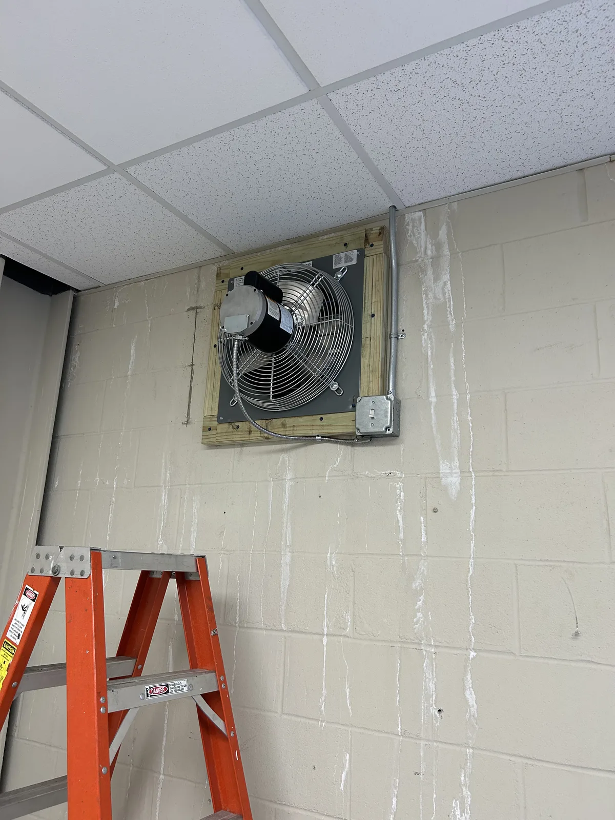 Light Commercial by PowerPlus Electric in bridgeport, CT